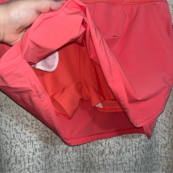 Lands End Womens Coral Swim Skort/ Comfort Waist Board Shorts, NWT, SIze 16 - Picture 2 of 4